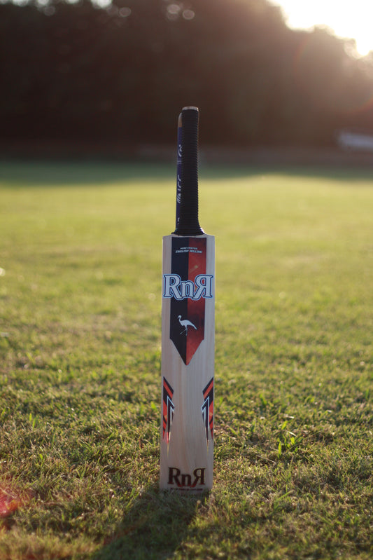Junior Bat-Size 4
